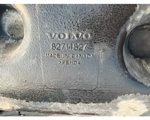 VOLVO VNL Gen 2 Windshield Washer Reservoir