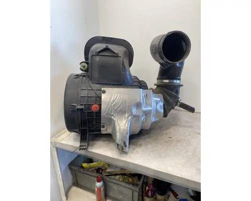 VOLVO VNL Gen 3 Air Cleaner