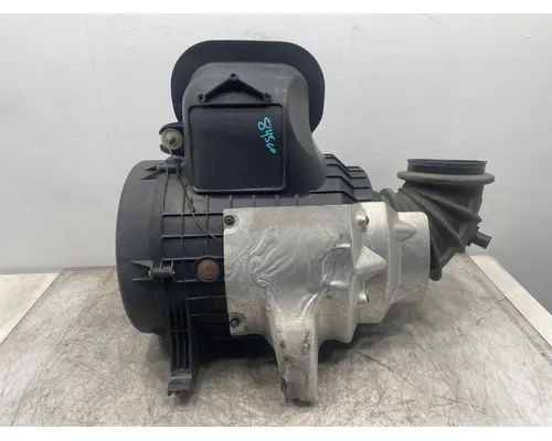 VOLVO VNL Gen 3 Air Cleaner
