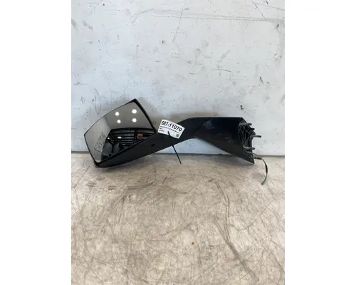 VOLVO VNL Gen 3 Body Parts, Misc.