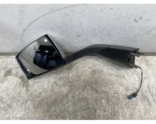 VOLVO VNL Gen 3 Body Parts, Misc.