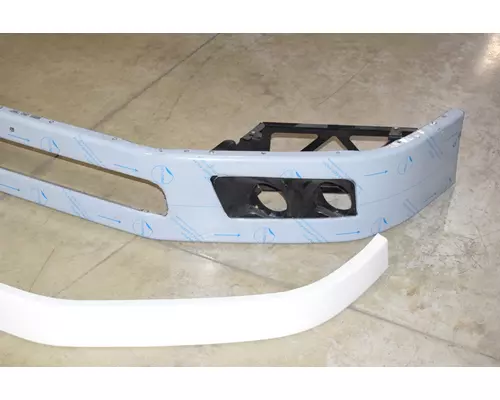 VOLVO VNL Gen 3 Bumper Assembly, Front