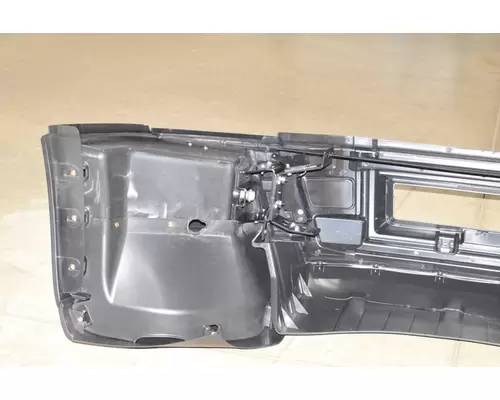 VOLVO VNL Gen 3 Bumper Assembly, Front