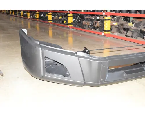 VOLVO VNL Gen 3 Bumper Assembly, Front