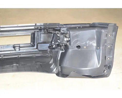 VOLVO VNL Gen 3 Bumper Assembly, Front