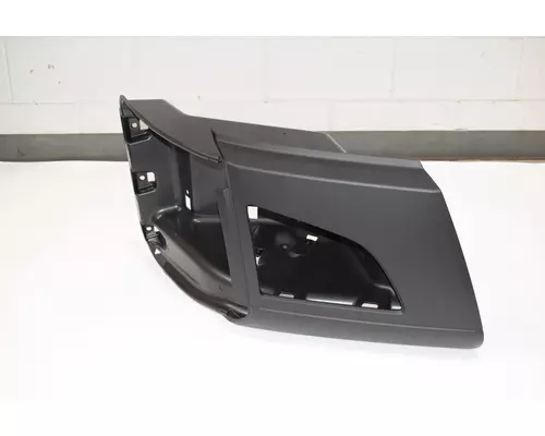 VOLVO VNL Gen 3 Bumper End Cap