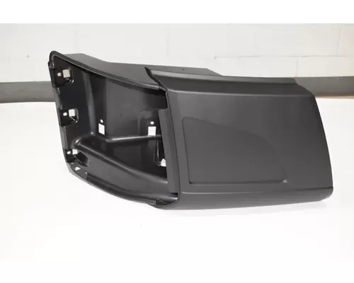 VOLVO VNL Gen 3 Bumper End Cap