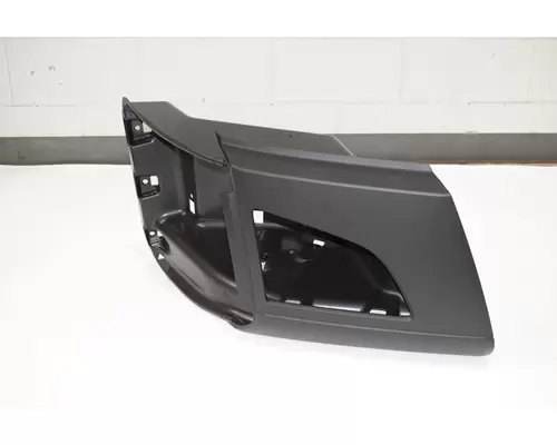 VOLVO VNL Gen 3 Bumper End Cap