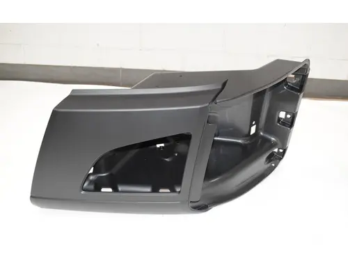 VOLVO VNL Gen 3 Bumper End Cap