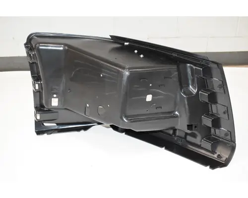 VOLVO VNL Gen 3 Bumper End Cap