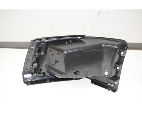 VOLVO VNL Gen 3 Bumper End Cap