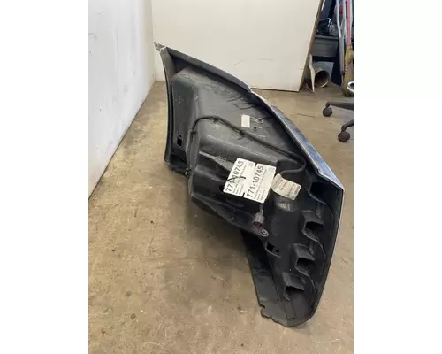 VOLVO VNL Gen 3 Bumper End Section