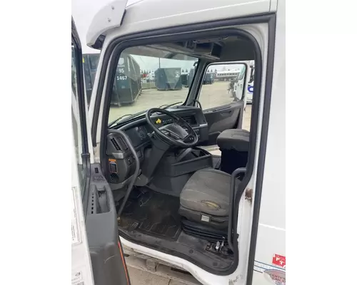 VOLVO VNL Gen 3 Cab