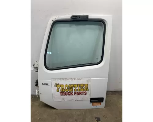 VOLVO VNL Gen 3 Door Assembly, Front