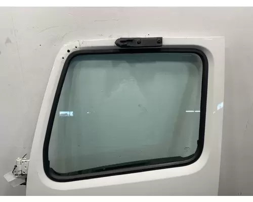 VOLVO VNL Gen 3 Door Assembly, Front