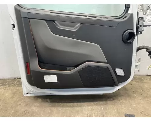 VOLVO VNL Gen 3 Door Assembly, Front