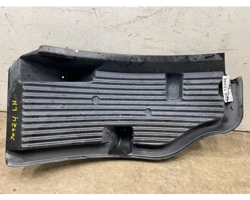 VOLVO VNL Gen 3 Fender Extension