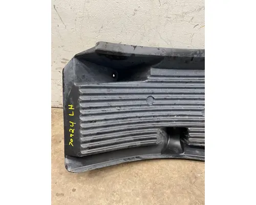 VOLVO VNL Gen 3 Fender Extension
