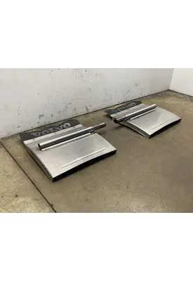 VOLVO VNL Gen 3 Fender Extension