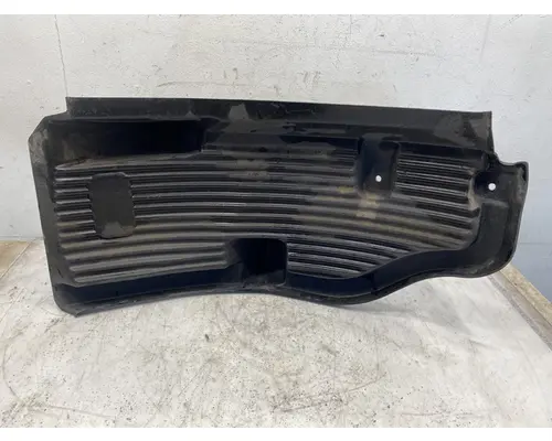 VOLVO VNL Gen 3 Fender Extension