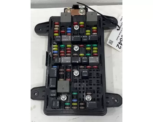 VOLVO VNL Gen 3 Fuse Box