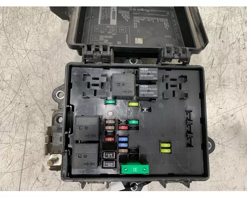 VOLVO VNL Gen 3 Fuse Panel