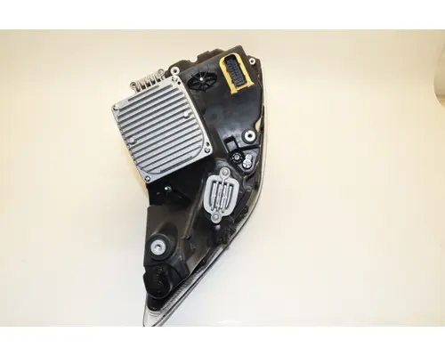 VOLVO VNL Gen 3 Headlamp Assembly