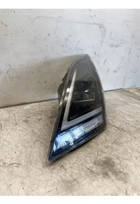 VOLVO VNL Gen 3 Headlight