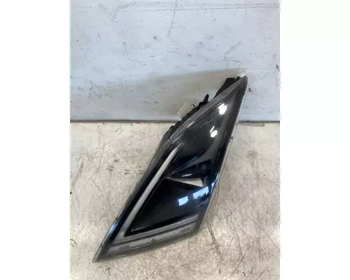 VOLVO VNL Gen 3 Headlight