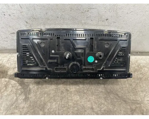 VOLVO VNL Gen 3 Instrument Cluster