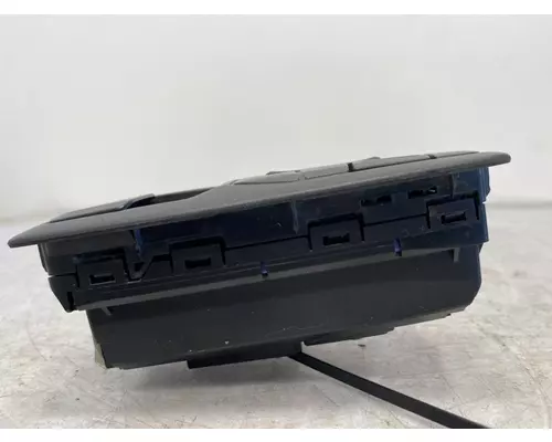 VOLVO VNL Gen 3 Power Window Motor