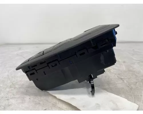 VOLVO VNL Gen 3 Power Window Switch