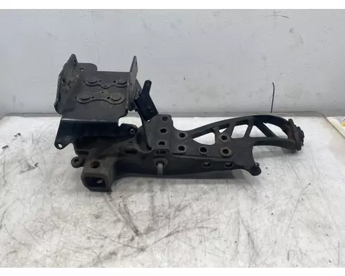 VOLVO VNL Gen 3 Radiator Core Support