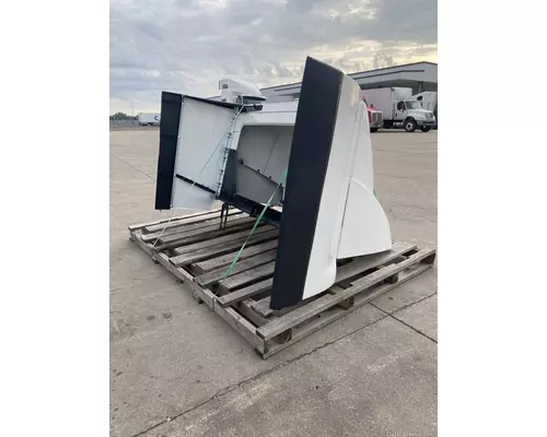 VOLVO VNL Gen 3 Roof Assembly
