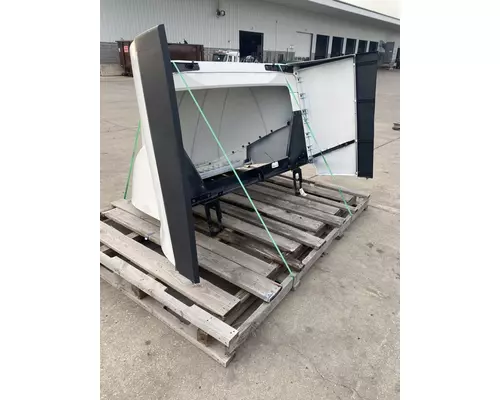 VOLVO VNL Gen 3 Roof Assembly