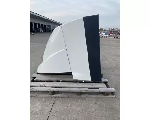 VOLVO VNL Gen 3 Roof Assembly