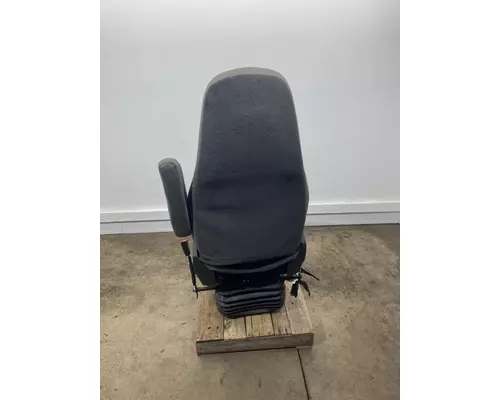 VOLVO VNL Gen 3 Seat, Front