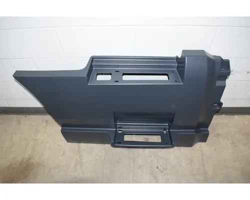 VOLVO VNL Gen 3 Side Fairing