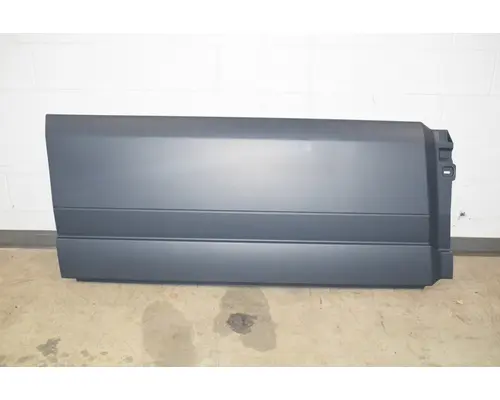 VOLVO VNL Gen 3 Side Fairing