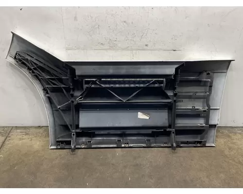 VOLVO VNL Gen 3 Side Fairing