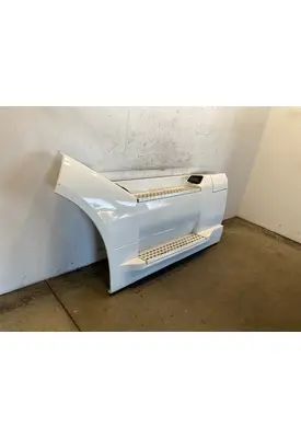 VOLVO VNL Gen 3 Side Fairing