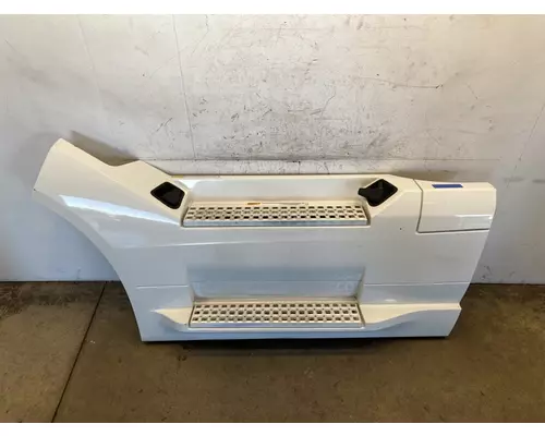 VOLVO VNL Gen 3 Side Fairing