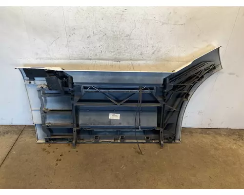 VOLVO VNL Gen 3 Side Fairing