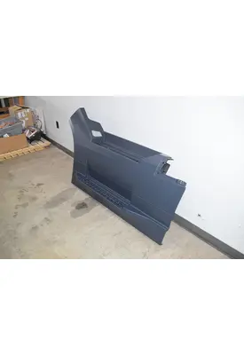 VOLVO VNL Gen 3 Side Fairing