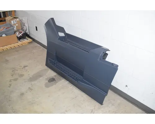 VOLVO VNL Gen 3 Side Fairing