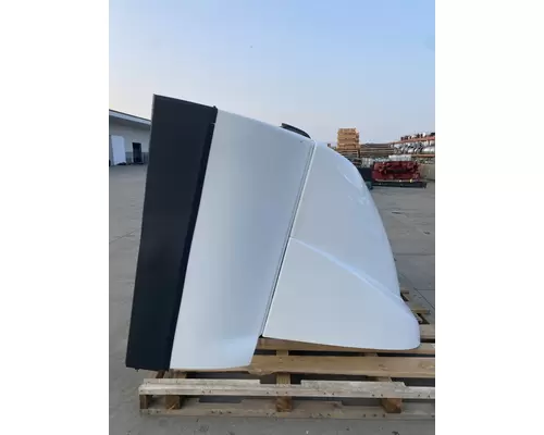 VOLVO VNL Gen 3 Wind Deflector