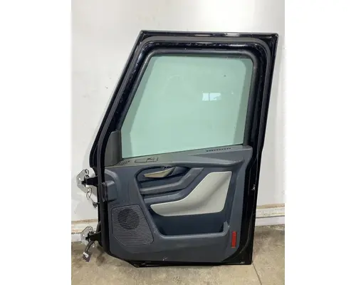 VOLVO VNL Gen 4 Door Assembly, Front