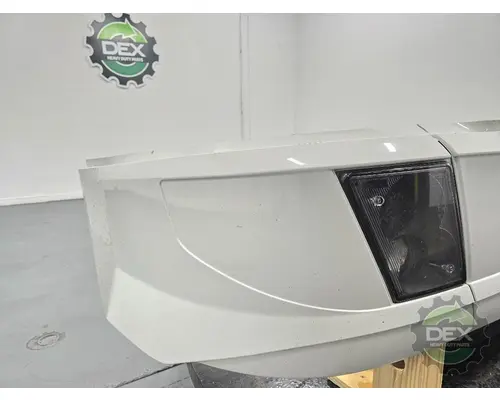 VOLVO VNL Gen 5 Bumper Assembly, Front