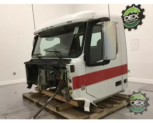 VOLVO VNL day cab 8102 cab, complete