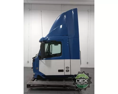 VOLVO VNL day cab 8102 cab, complete